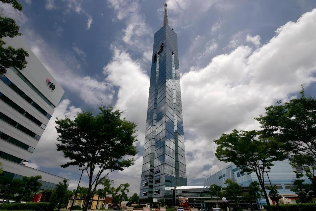 Hotel Eclair Hakata Fukuoka  Zewnętrze zdjęcie